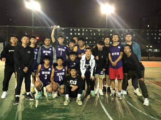 20211022 澳门pg喜获澳门pg官方电子平台第十二届“迎新杯”篮球赛亚军 (2)